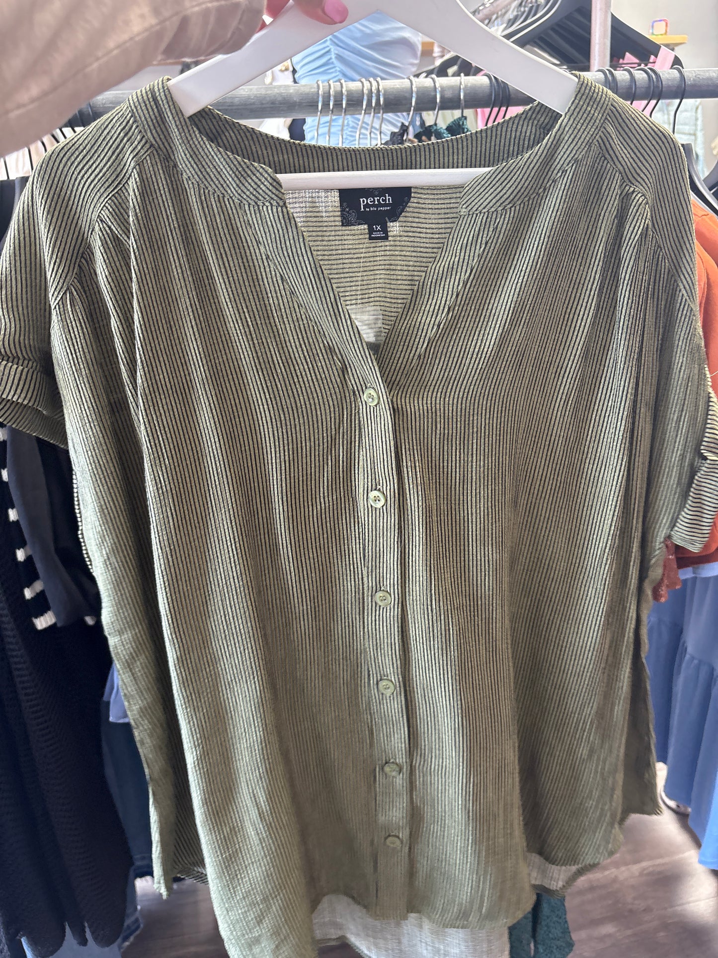 PLUS OLIVE TOP