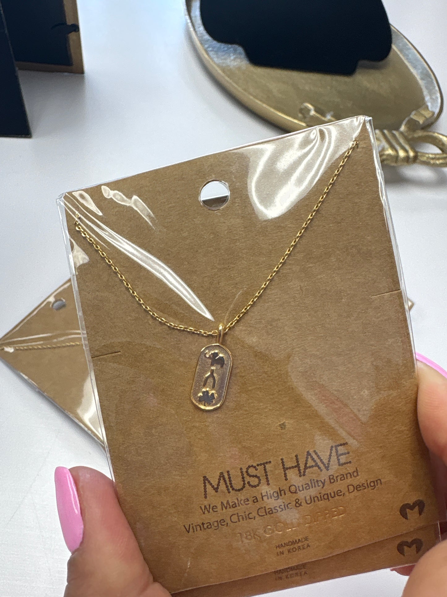 Lucky pendant