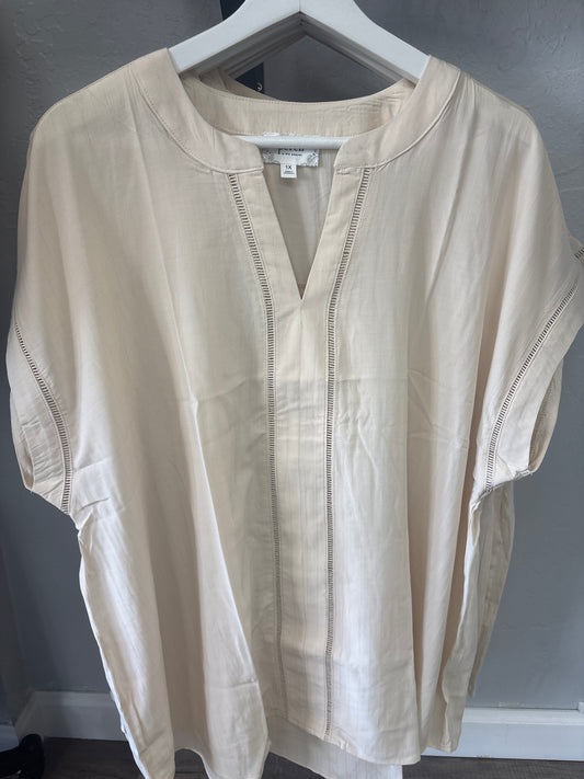 Plus lace trim top cream