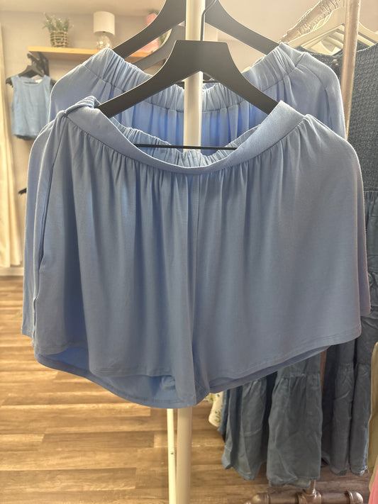 L.blue spring shorts