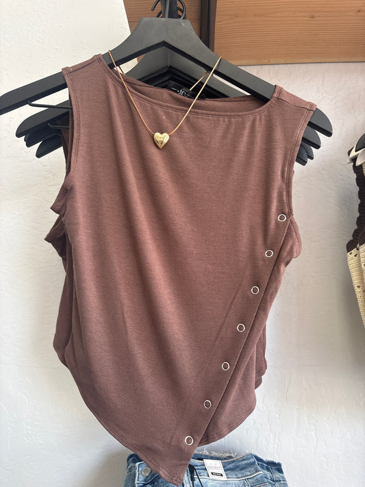 Brown snap button top
