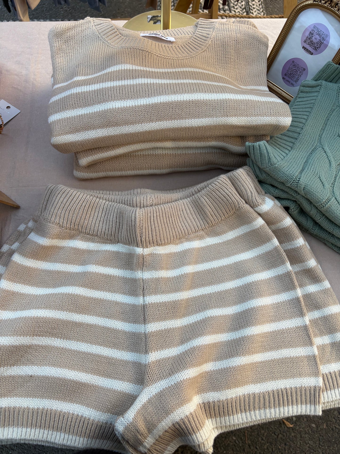 Stripe set